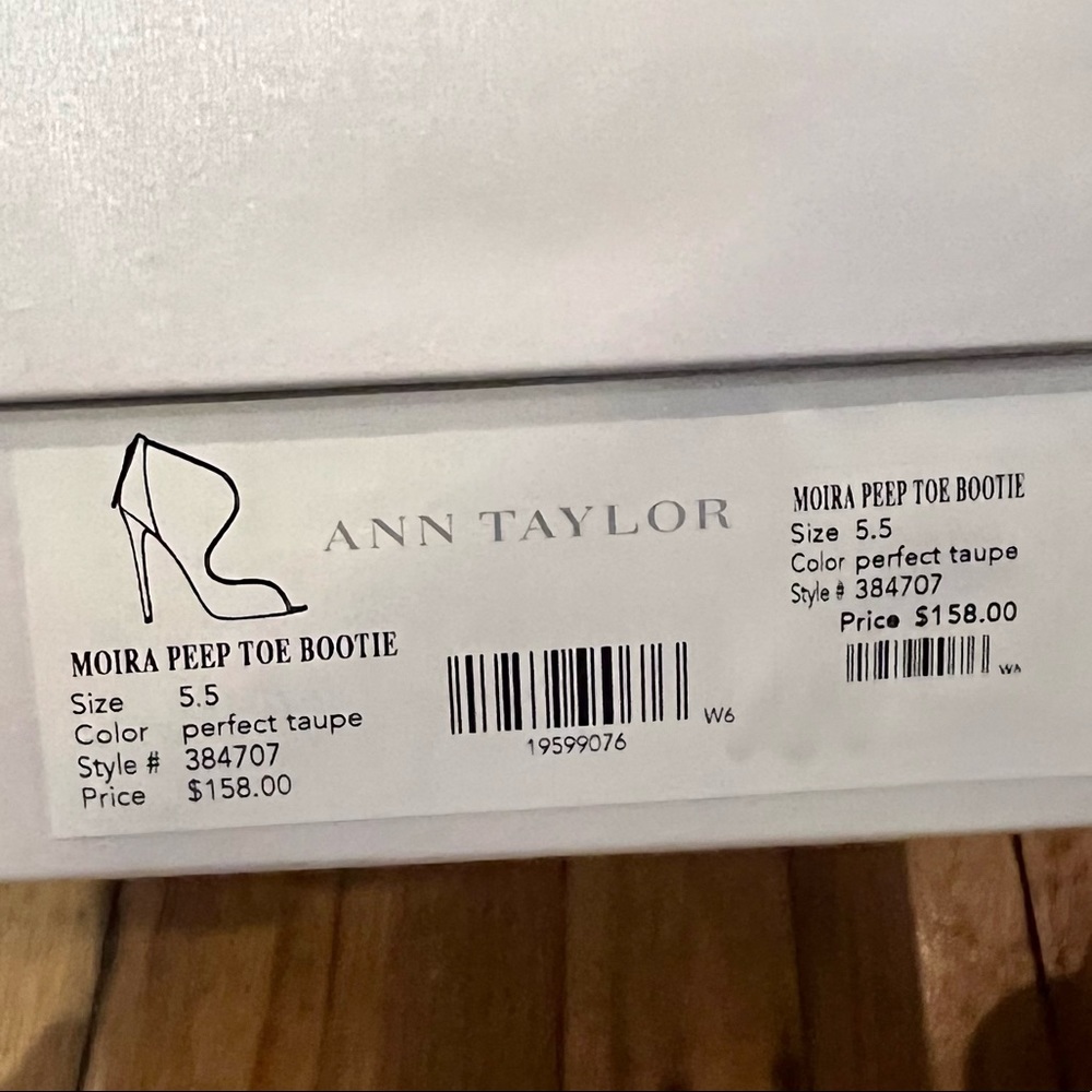 ANN TAYLOR Moira Peep Toe Suede Leather Heels - Picture 9 of 10